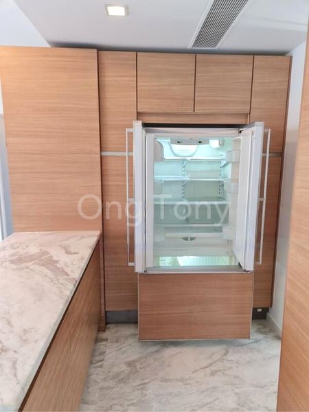4 Bed Condo for Rent in  Suites @ Cairnhill - Image 14